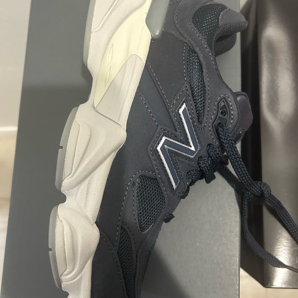 New Balance Navy and Cream Sneakers